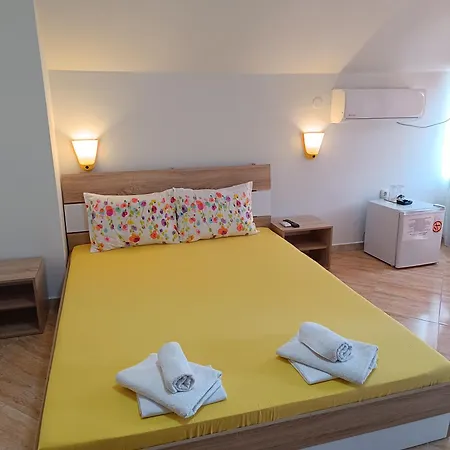 Ξενοδοχείο виктория 3*