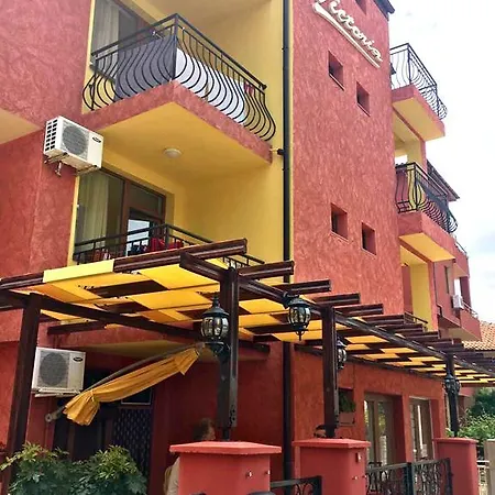 виктория Ξενοδοχείο 3*