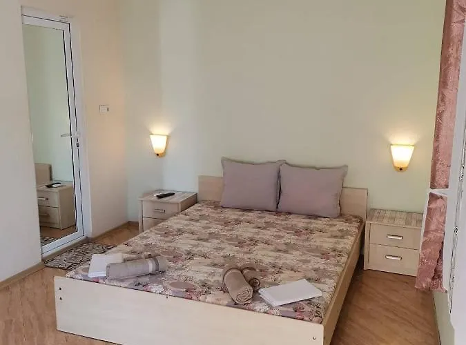 виктория Hotel Sozopol