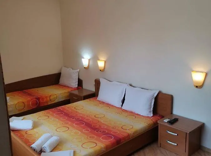 виктория Hotel 3*