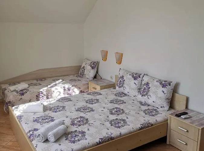 виктория Hotel Sozopol